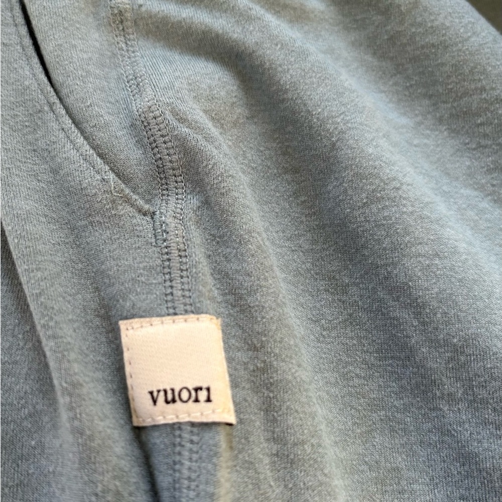 EUC Vuori performance joggers - Smoke Blue Heather - sz Med -  Athleisure - Picture 5 of 9